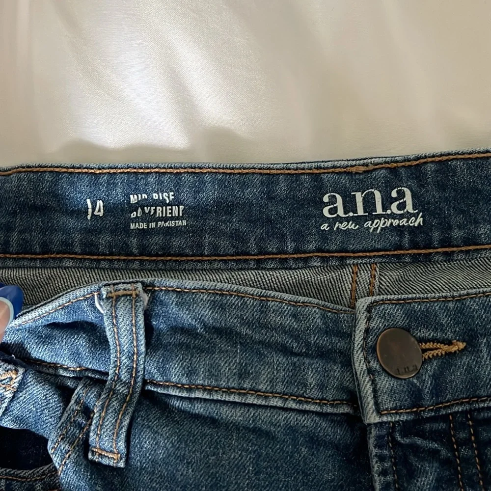 Women’s jeans - Picture 3 of 6